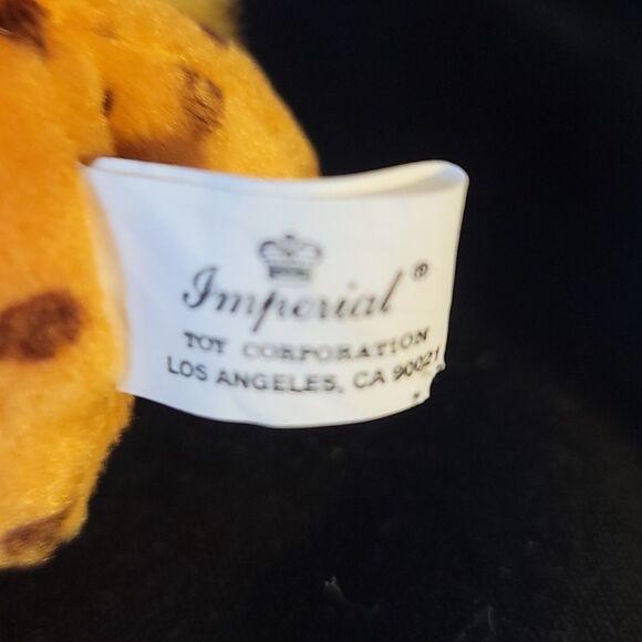 Pee Wee Pebble Pets Giraffe by Imperial - Picture 5 of 6